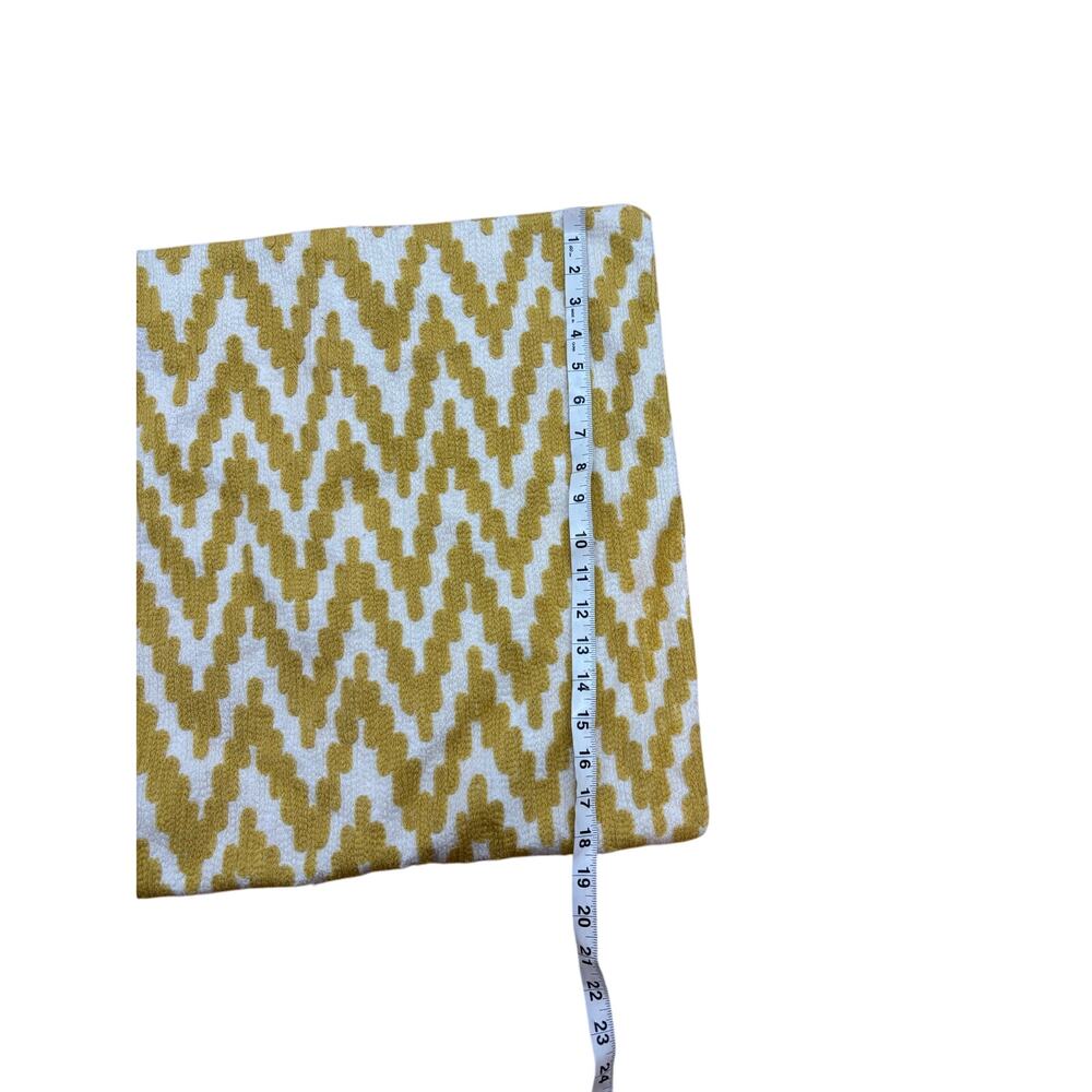 West elm pillow cover 18 inches - Picture 2 of 4